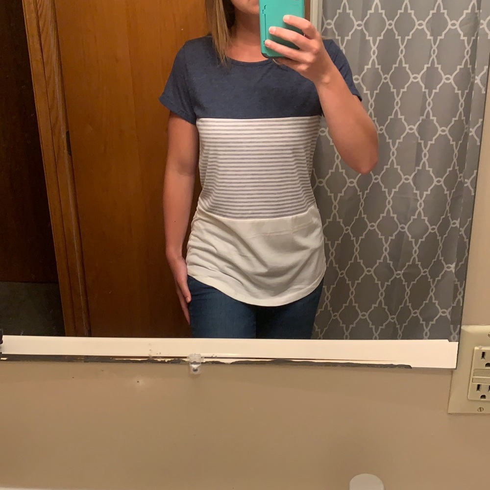 Short sleeve tee